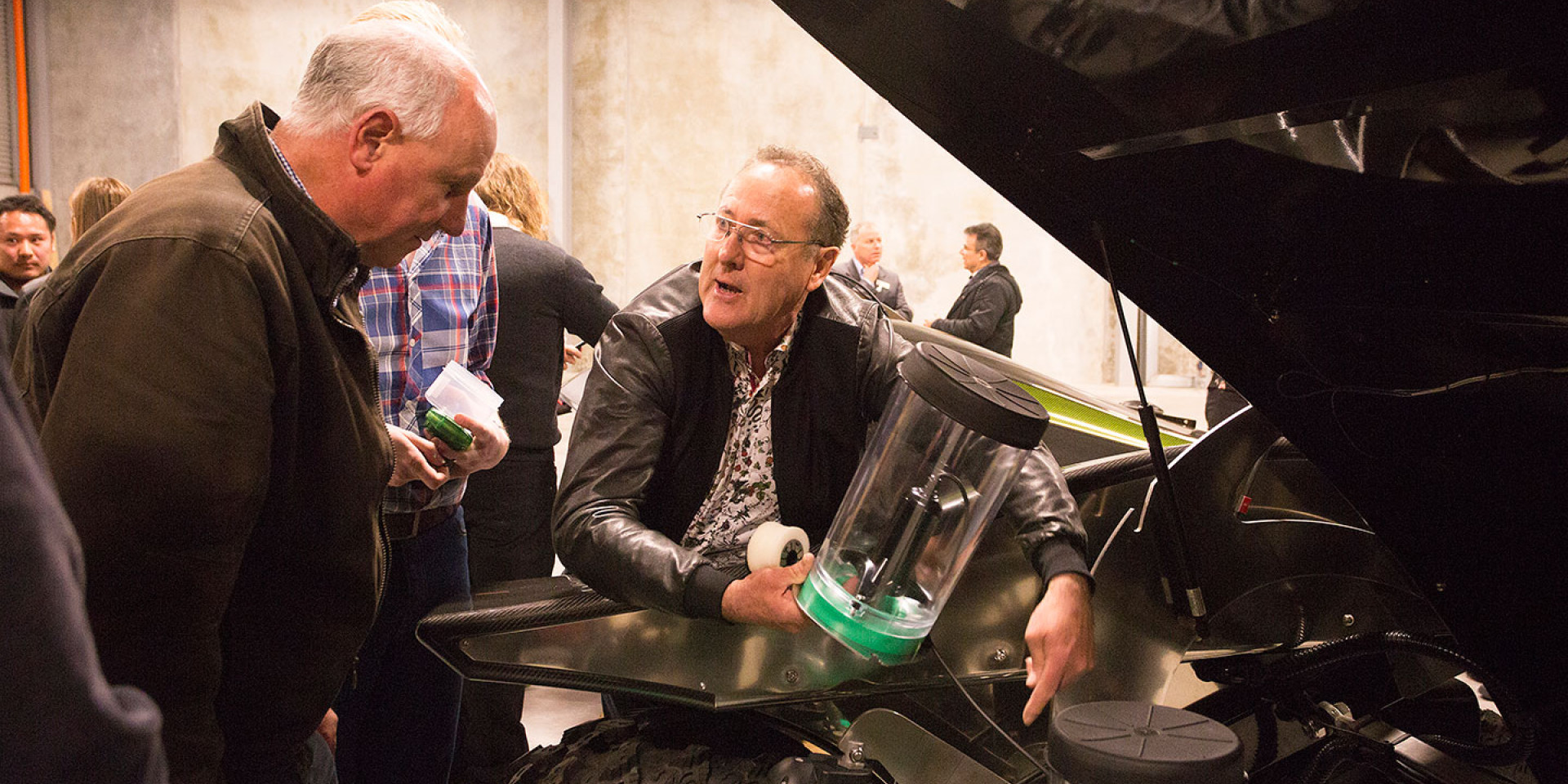 greentech don sandbrook with the seedspider img3,